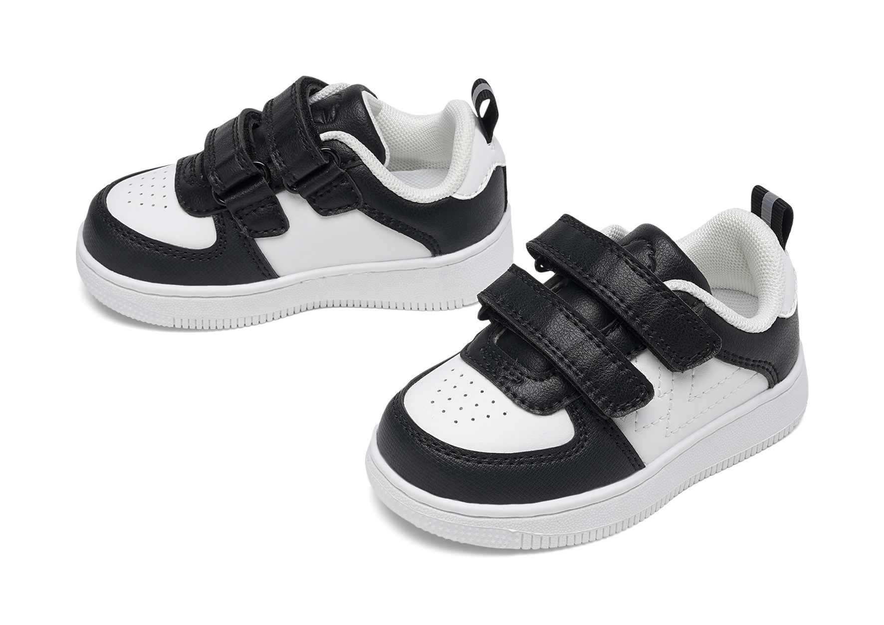 Lejon - Svarta Bailey - Sneakers - Storlek 22 - Extra slitstark tåkappa