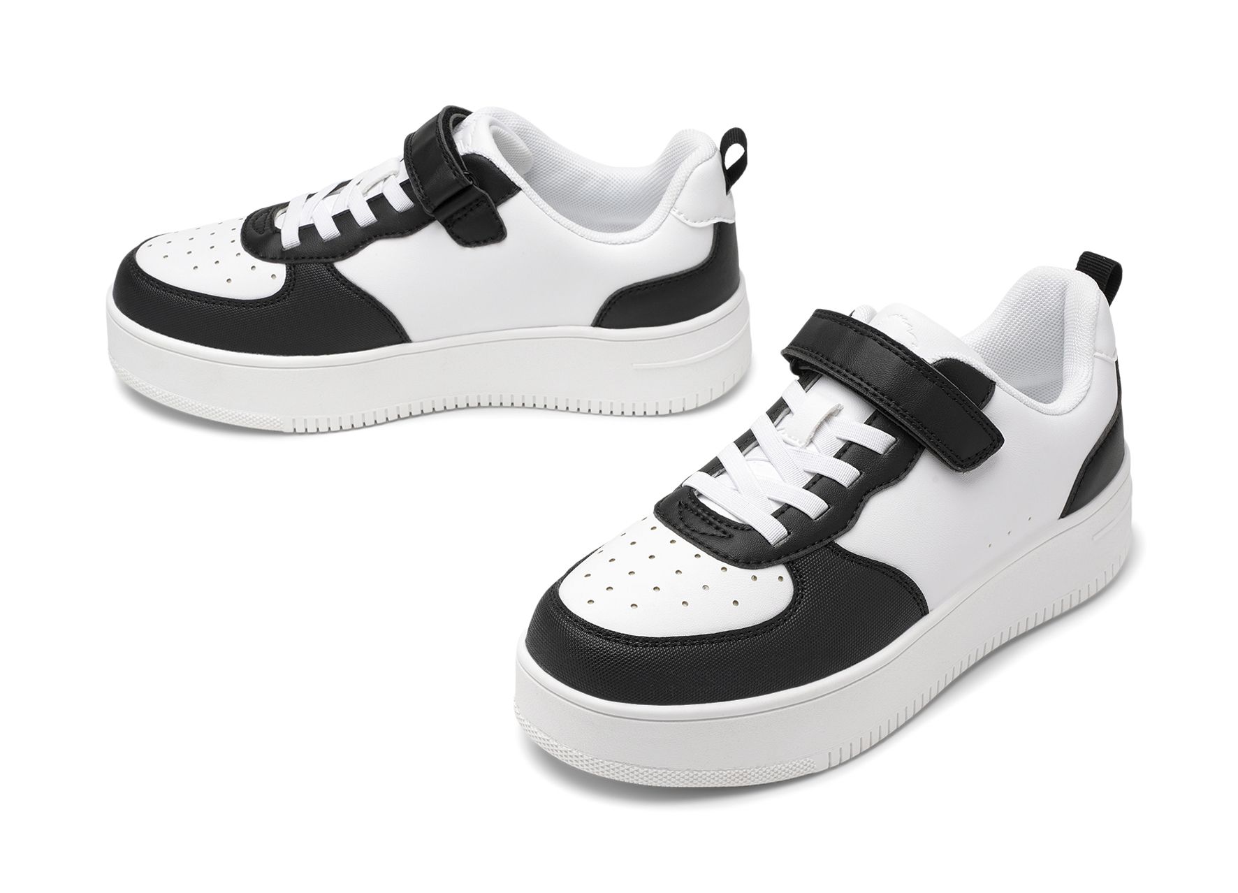 Lejon - Svarta Berry - Sneakers - Storlek 36 - Elastiska snören