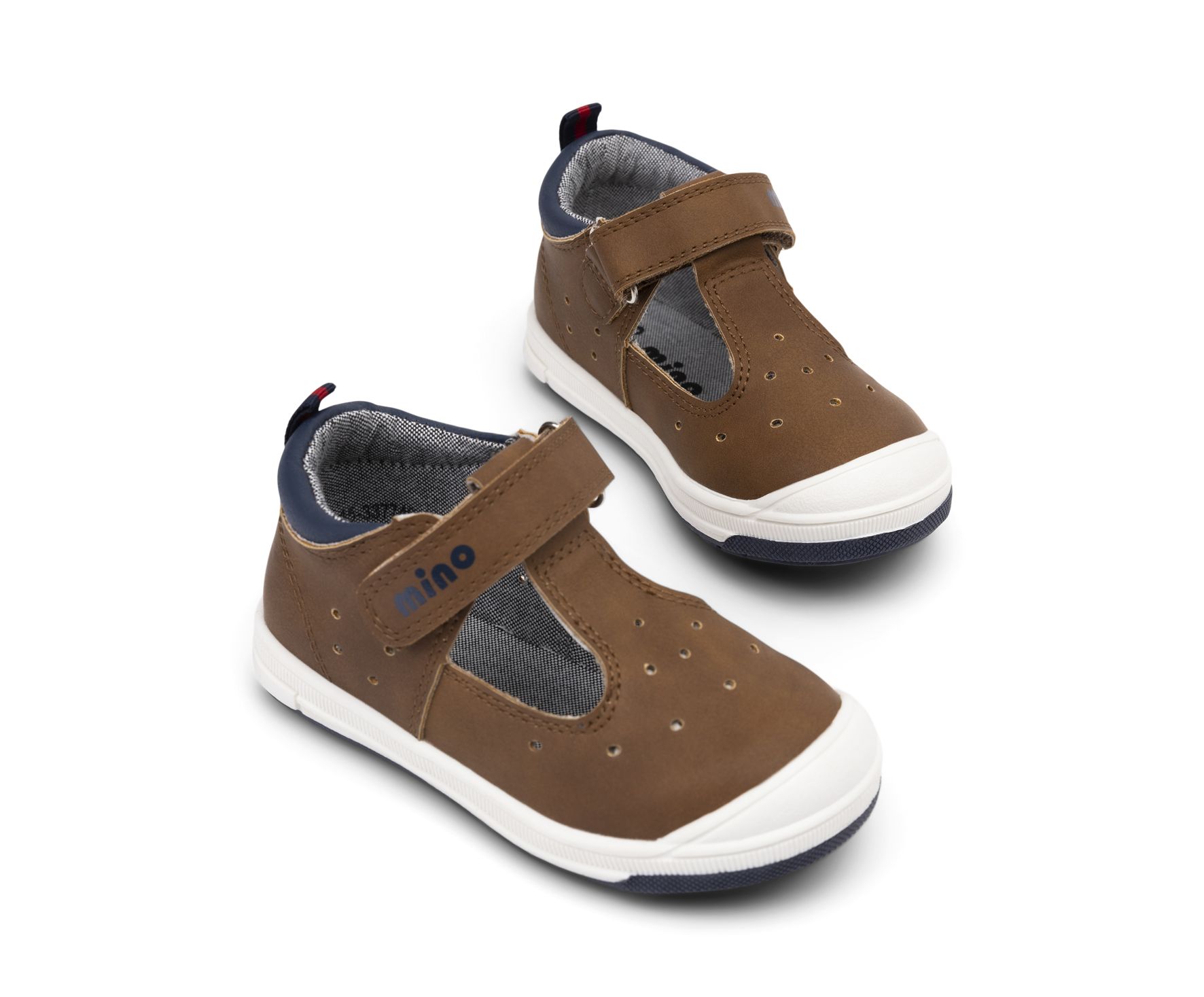 Mino - Bruna Bisse Basic - Sandaler - Storlek 23 - Extra slitstark tåkappa