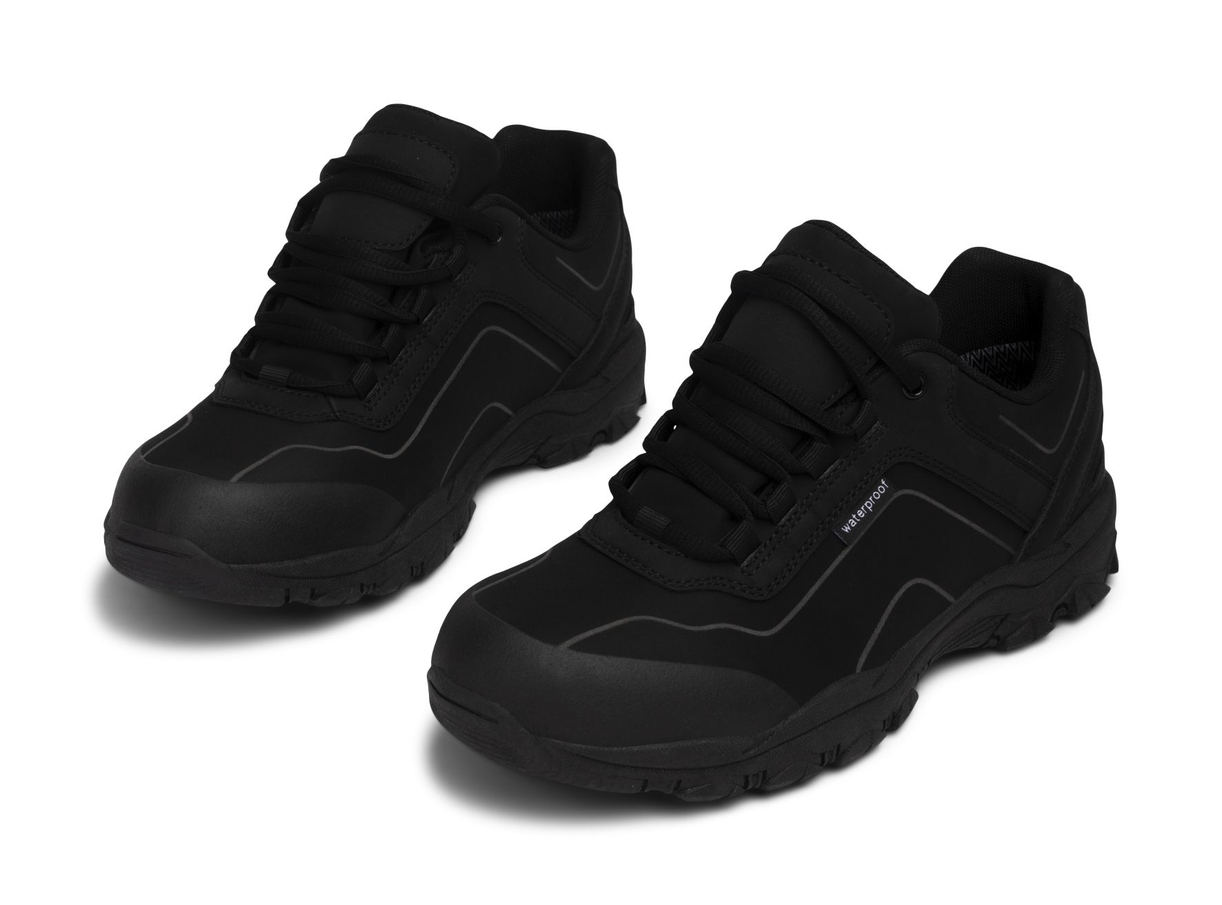 Lejon - Svarta Aiden - Sneakers waterproof - Storlek 36 - För aktiva dagar