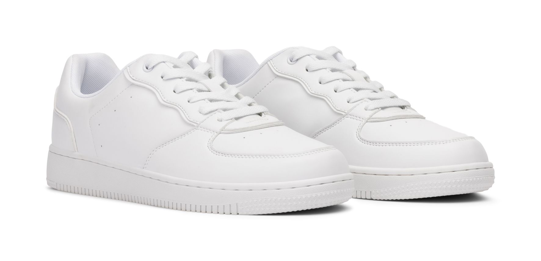 Lejon - Vita Bailey - Sneakers - Storlek 46 - Clean